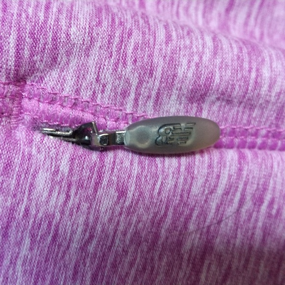 New Balance Half Zip Pullover Running Jacket Running Top Heathered Purple size M - Picture 7 of 8